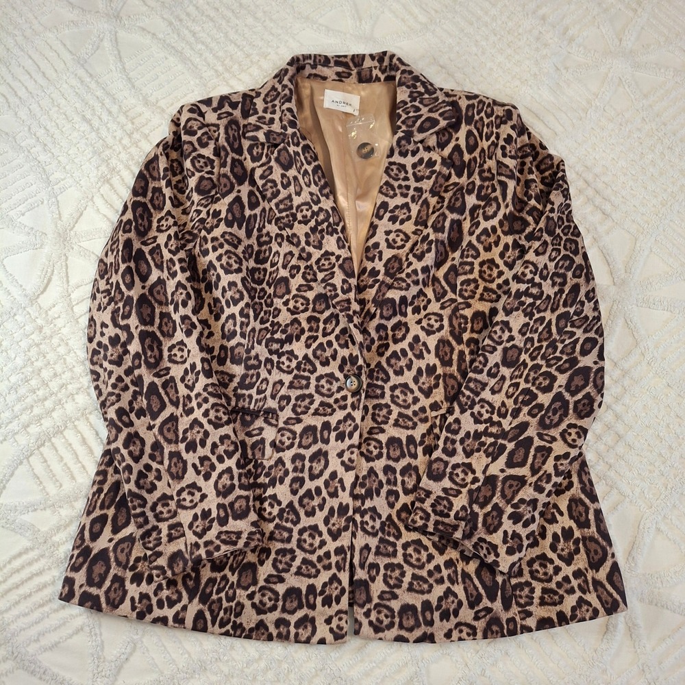 Andree by Unit Women Large Blazer Leopard Print Single Button Notched Lapel NWT